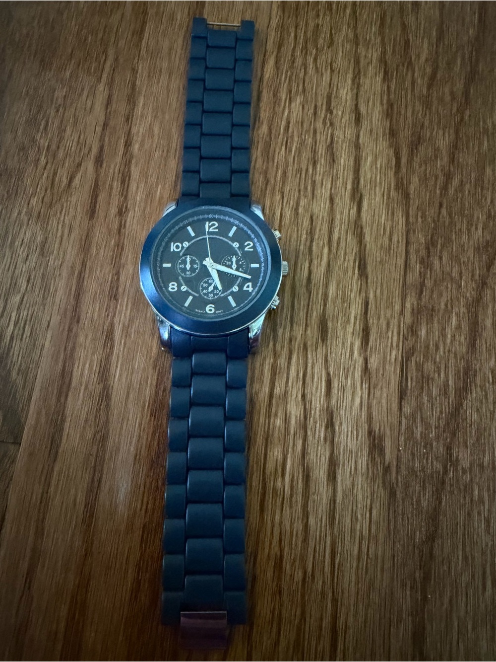 Navy Blue Stainless Steel Strap Watch - Classic Casual Style